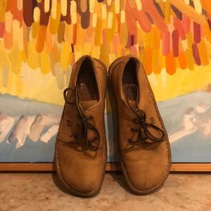 Born Earth Shoes sz 7